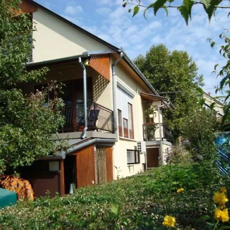 In Fonyod/balaton 26640 Apartament