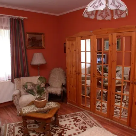 In Fonyod/balaton 26640 Apartament *